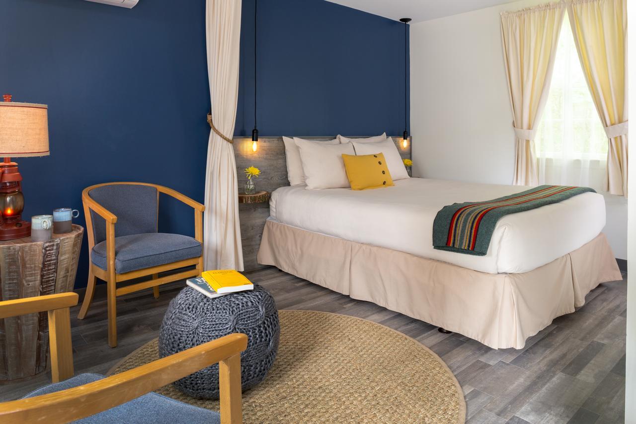 Treehouse Lodge Woods Hole Εξωτερικό φωτογραφία